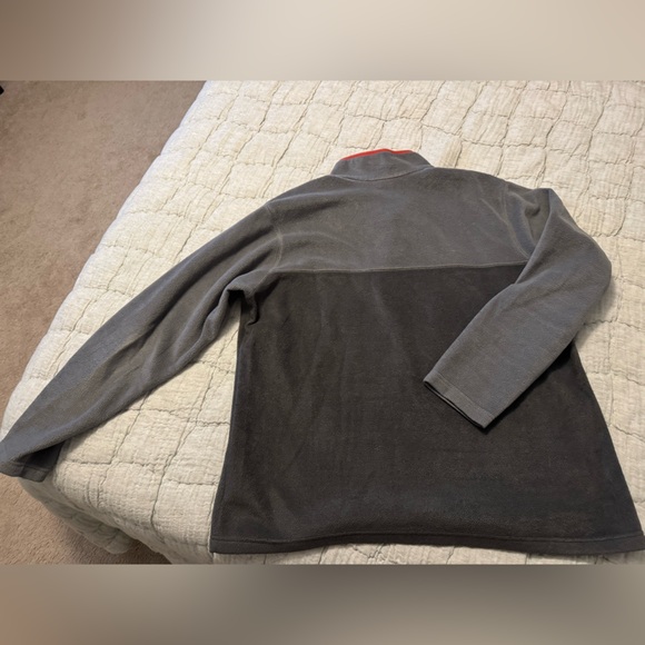 Columbia 1/4 Zip Pullover - Picture 7 of 7